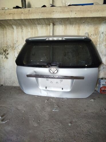 спортивная машина: Toyota, 2004 г., Колдонулган, Оригинал — 1