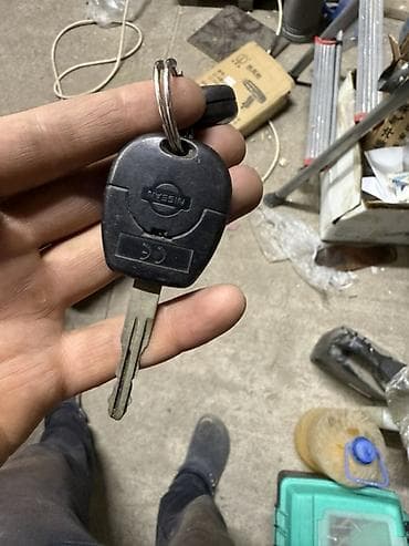 ключ ниссан: Ключ Nissan Б/у, Оригинал — 1