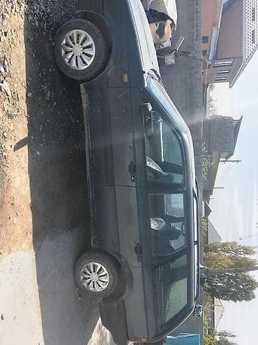 Унаа сатуу: Volkswagen Passat Variant: 1988 г., Кол менен иштөөчү, Универсал — 2