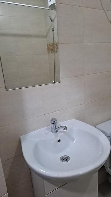 студия комната: Студия с кухонной зоной и отдельным санузлом. Планировка и отделка: - — 7