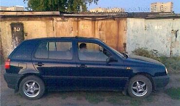 Volkswagen Golf: 1993 г., 1.8 л, Кол менен иштөөчү, Бензин, Хетчбек — 1