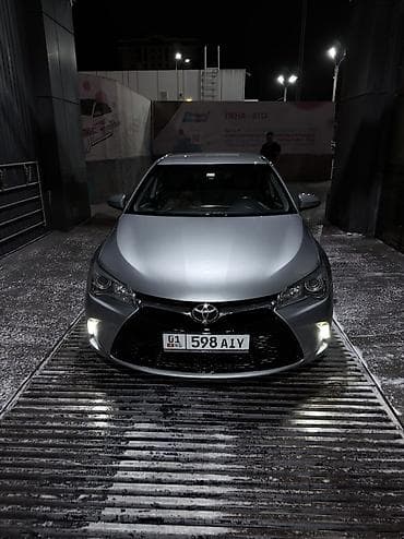 Toyota Camry: 2015 г., 2.5 л, Автомат, Бензин, Седан at lalafo.kg Toyota Camry: 2015 г., 2.5 л, Автомат, Бензин, Седан
