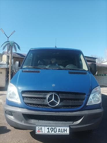 радиатор для спринтера: Mercedes-Benz : 2011 г., 2.2 л, Механика, Дизель — 2