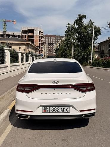 светодиодная лампочка: Hyundai Grandeur: 2019 г., 3 л, Автомат, Газ, Седан — 7