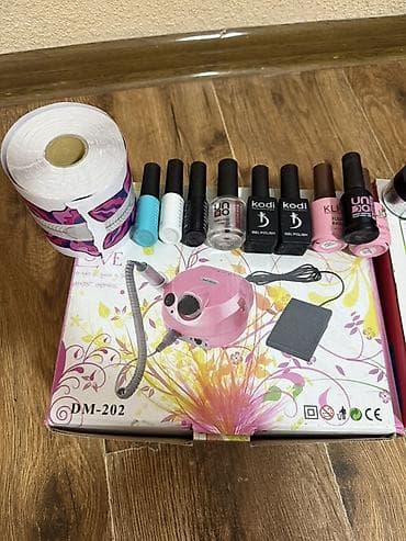 мылный станок: Набор для маникюра/гелевого покрытия Состав: - UV/LED лампа Sun — 4