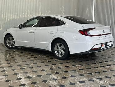 2019: Hyundai Sonata: 2019 г., Автомат, Бензин, Седан — 5