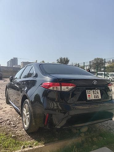 corolla: Toyota Corolla: 2020 г., 1.8 л, Автомат, Гибрид, Седан — 1
