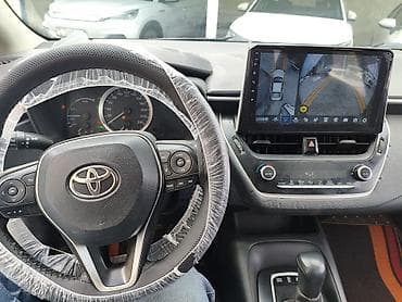 королла 2017: Toyota Corolla: 2019 г., 1.8 л, Автомат, Гибрид, Седан — 10