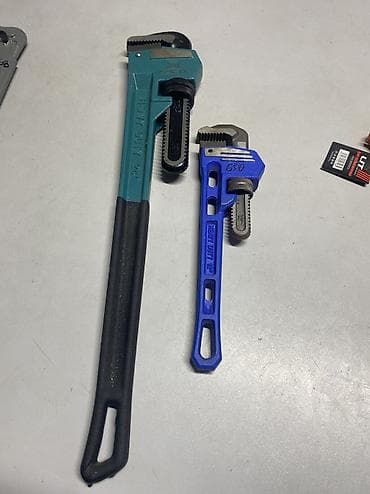 рашковые ключи: Разводной трубный ключ - Трубный ключ типа Stillson, размер 1" — 3