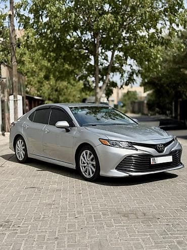 70: Toyota Camry: 2019 г., 2.5 л, Автомат, Бензин, Седан — 1