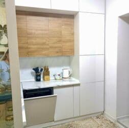 меняю доплатой мне: 2 комнаты, 72 м², 106 серия улучшенная, 3 этаж, Евроремонт — 6