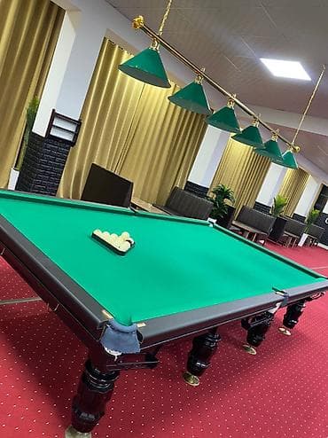 Бильярдный стол с комплектом аксессуаров - Формат: русский/американка at lalafo.kg Бильярдный стол с комплектом аксессуаров - Формат: русский/американка