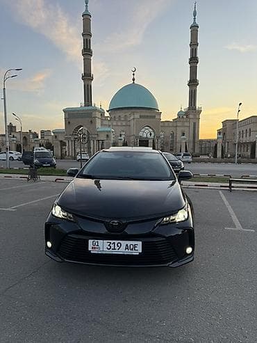 crv 1: Toyota Corolla: 2020 г., 1.8 л, Вариатор, Гибрид, Седан — 10