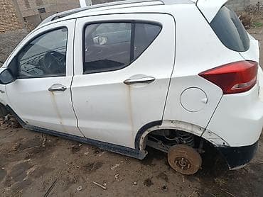 колор: BAIC EX360 (электромобиль) — кузов и комплектующие на разбор - Кузов — 3