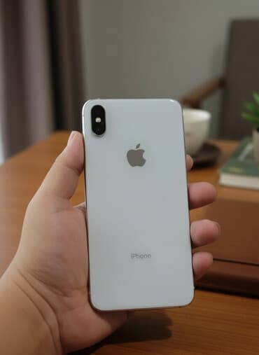 IPhone Xs Max, 256 ГБ, Серебристый, Чехол at lalafo.kg IPhone Xs Max, 256 ГБ, Серебристый, Чехол