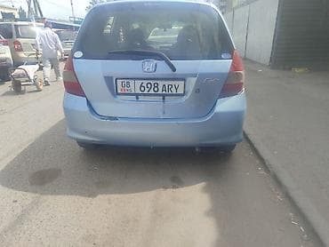 100 с4: Honda Fit: 2001 г., 1.3 л, Вариатор, Бензин, Хэтчбэк — 6