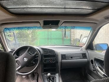 для bmw: BMW 3 series: 1991 г., 1.6 л, Механика, Бензин, Седан — 6