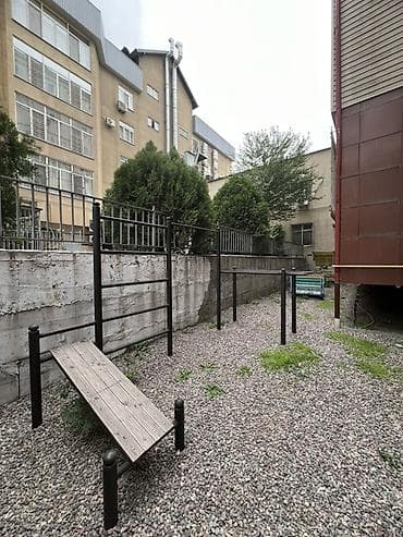 обжита: 4 комнаты, 186 м², Индивидуалка, 2 этаж, Евроремонт — 9