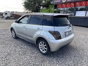 runx alex: Toyota Ist: 2003 г., 1.3 л, Автомат, Бензин, Хэтчбэк — 3