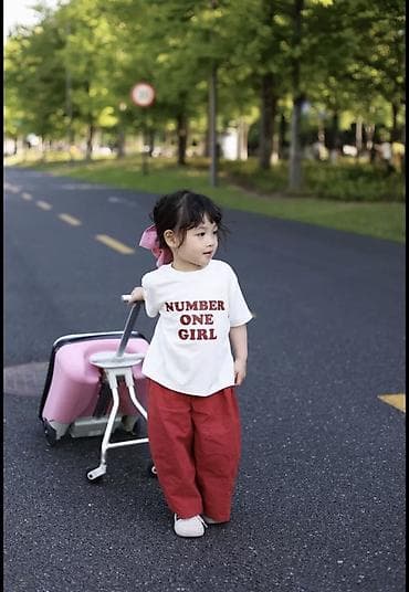 Балдардын кийим-кечелери жана бут кийимдери: Детский чемодан-каталка 2-в-1 - Чемодан для ручной клади со — 3