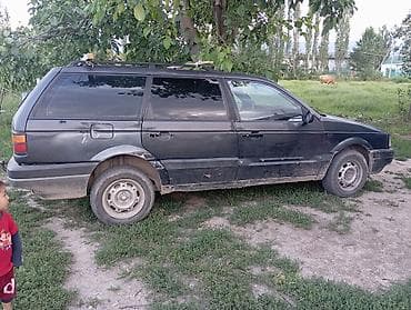 Транспорт: Volkswagen Passat: 1990 г., 1.8 л, Механика, Бензин, Универсал — 3
