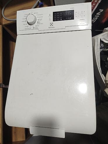 6: Стиральная машина Electrolux FlexCare, вертикальная загрузка — 2