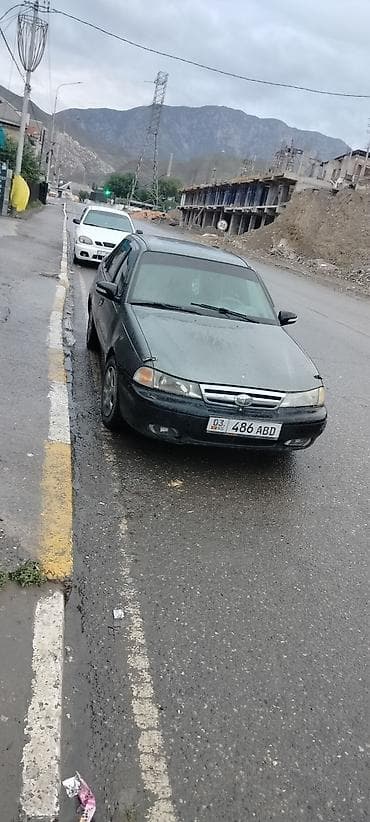 Daewoo Nexia: 1994 г., 1.5 л, Кол менен иштөөчү, Бензин, Седан — 1