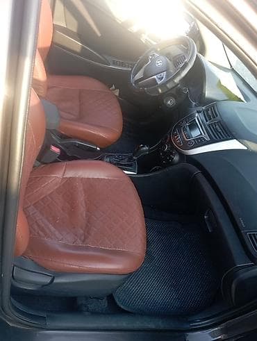 hyundai sonata 2012: Hyundai Solaris: 2015 г., 1.6 л, Автомат, Бензин, Седан — 4