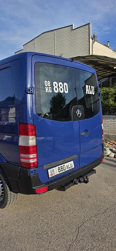 заднее стекло на спринтер: Mercedes-Benz Спринтер: 2007 г., 2.2 л, Автомат, Дизель, Фургон — 5