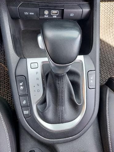 Kia Cerato: 2018 г., Бензин, Седан — 8