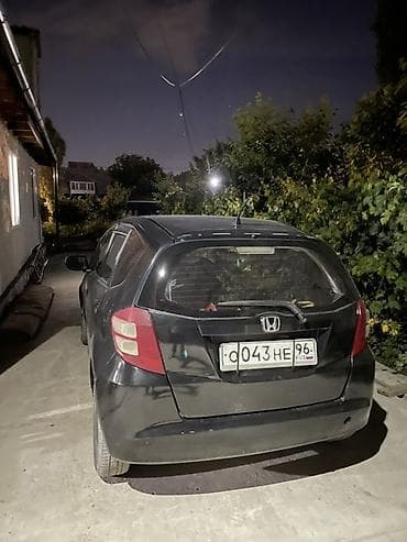 fit 2012: Honda Fit: 2008 г., 1.3 л, Автомат, Бензин, Хэтчбэк — 4