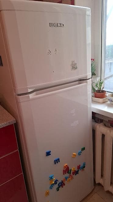 forester 2020: Холодильник Beko, Б/у, Двухкамерный — 2