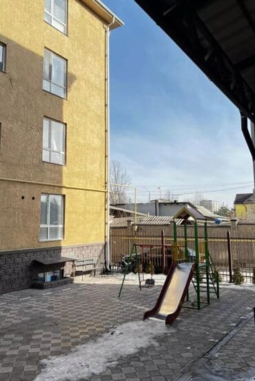 1 комната, Агентство недвижимости, Без подселения, С мебелью частично at lalafo.kg 1 комната, Агентство недвижимости, Без подселения, С мебелью частично