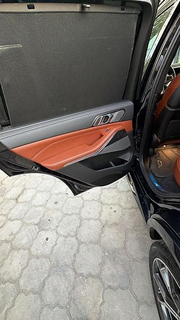 бантик авто: BMW X5: 2023 г., 3 л, Автомат, Гибрид, Внедорожник — 2