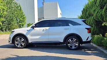 Kia Sorento: 2022 г., 1.6 л, Автомат, Гибрид, Внедорожник — 10