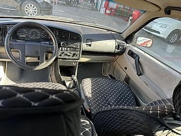 Транспорт: Volkswagen Passat Variant: 1992 г., 1.8 л, Механика, Бензин, Универсал — 6