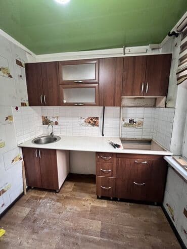 продаю бу кухонный уголок: Кухонный гарнитур, Б/у, цвет - Коричневый, Дерево, Самовывоз — 1