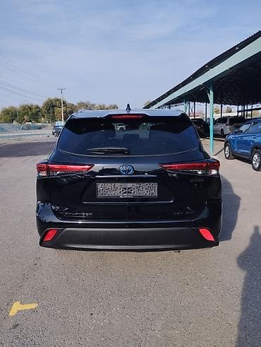 Toyota Highlander: 2021 г., 2.5 л, Автомат, Гибрид — 4