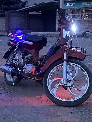 скутер кыргызстан: Скутер түрү Yamaha, 110 куб. см, Бензин, Колдонулган — 3