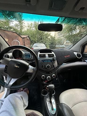шевролет крузе: Chevrolet Spark: 2012 г., Автомат, Бензин, Хэтчбэк — 6