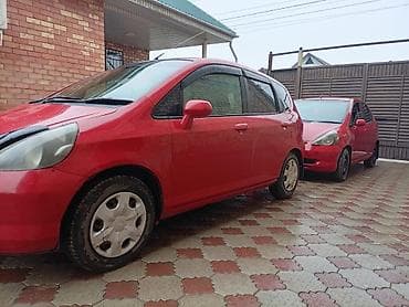 subaru forester 2: Honda Fit: 2002 г., 1.3 л, Вариатор, Бензин, Хэтчбэк — 5