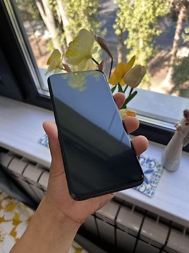 apple display: Samsung Galaxy A40, Б/у, 64 ГБ, цвет - Голубой, 2 SIM — 3