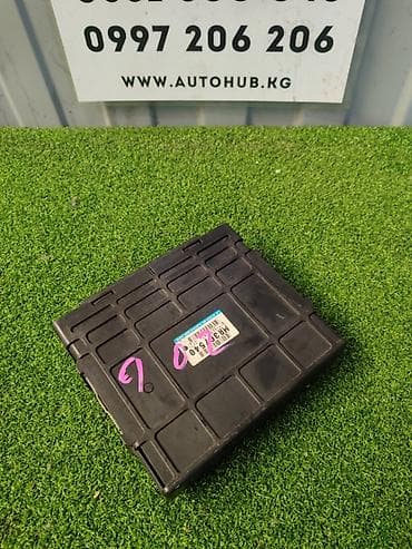 chariot: ЭБУ ДВС Mitsubishi Chariot N84W 2.4, 2001 г. - Блок управления — 1