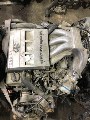 ямаху: Бензиновый мотор Toyota 2000 г., 2.5 л, Япония — 1