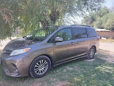 абхаз авто машины: Toyota Sienna: 2019 г., 3.5 л, Автомат, Бензин, Минивэн — 9