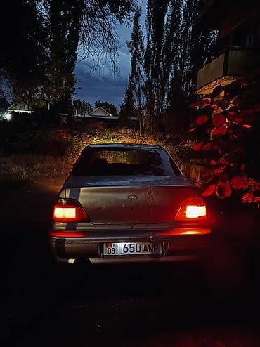650: Daewoo Nexia: 2003 г., 1.5 л, Механика, Бензин, Седан — 7