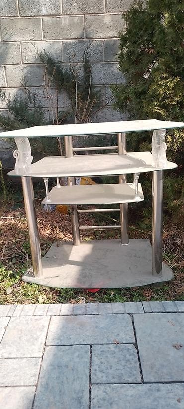 Тумба и подставка для телевизора, Напольная, Стекло, цвет - Серый at lalafo.kg Тумба и подставка для телевизора, Напольная, Стекло, цвет - Серый