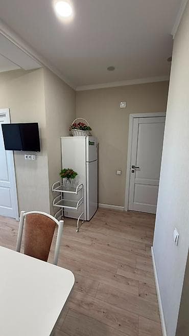 Недвижимость: 2 комнаты, 40 м², Кара-Жыгач ж/м 6 этаж, Евроремонт — 8