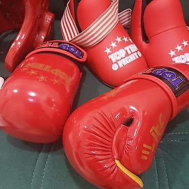 Перчатки: Комплект защиты и экипировки для кикбоксинга/каратэ/ тхеквондо — 2
