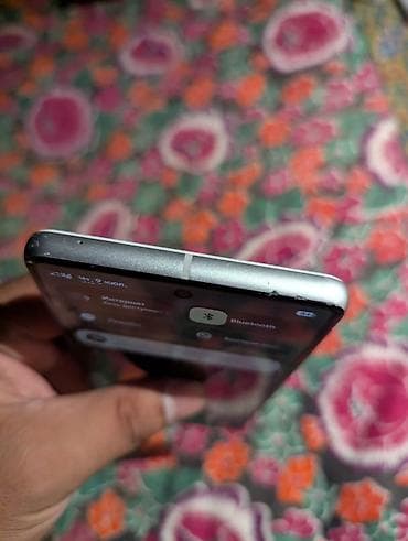 smart box: Google Pixel 7, Б/у, 256 ГБ, цвет - Белый — 4